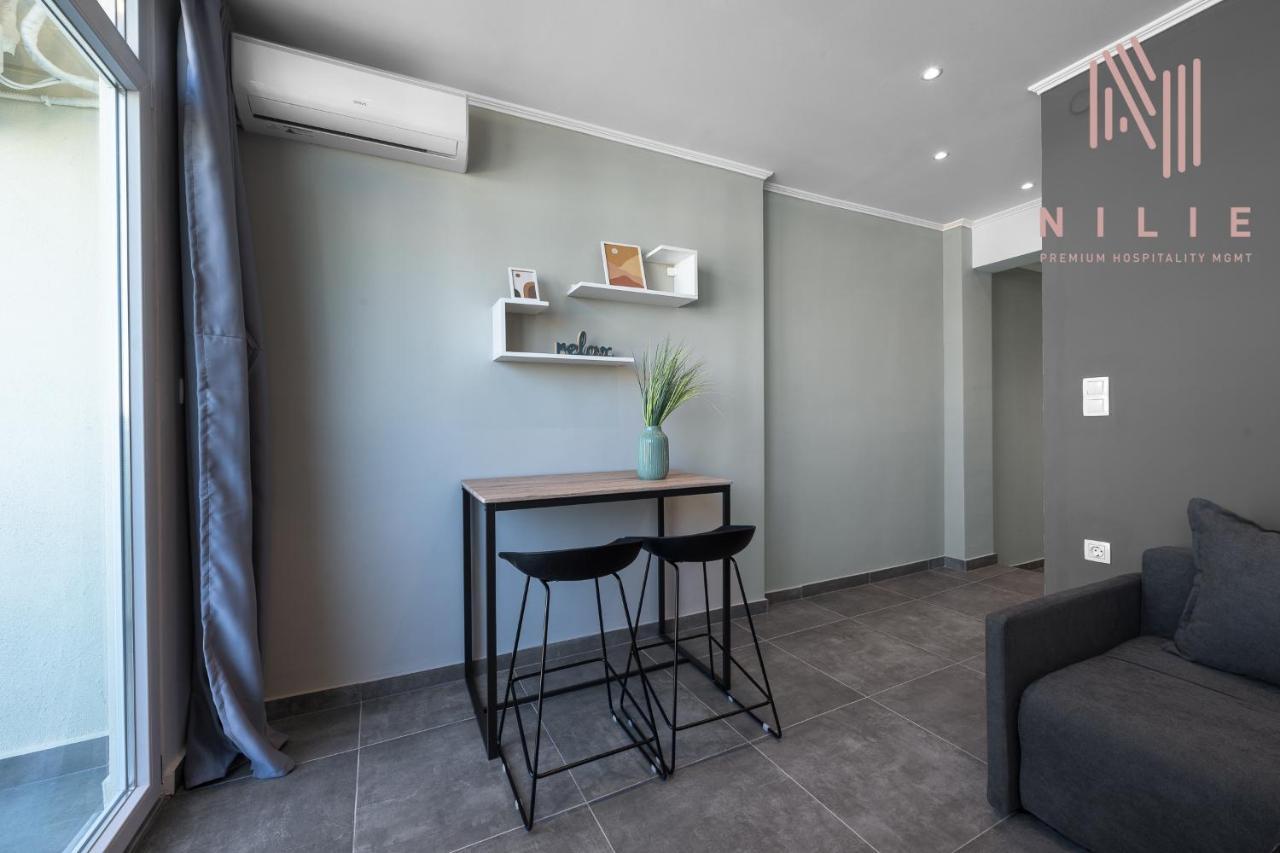 V1 Penthouse, Nilie Hospitality Mgmt Apartment Солун Екстериор снимка