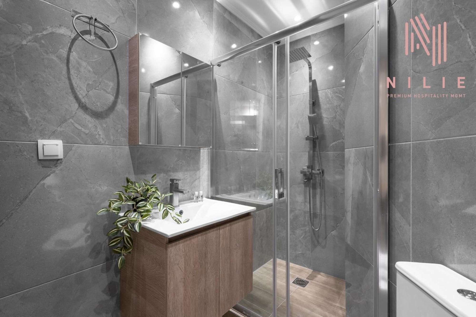 V1 Penthouse, Nilie Hospitality Mgmt Apartment Солун Екстериор снимка