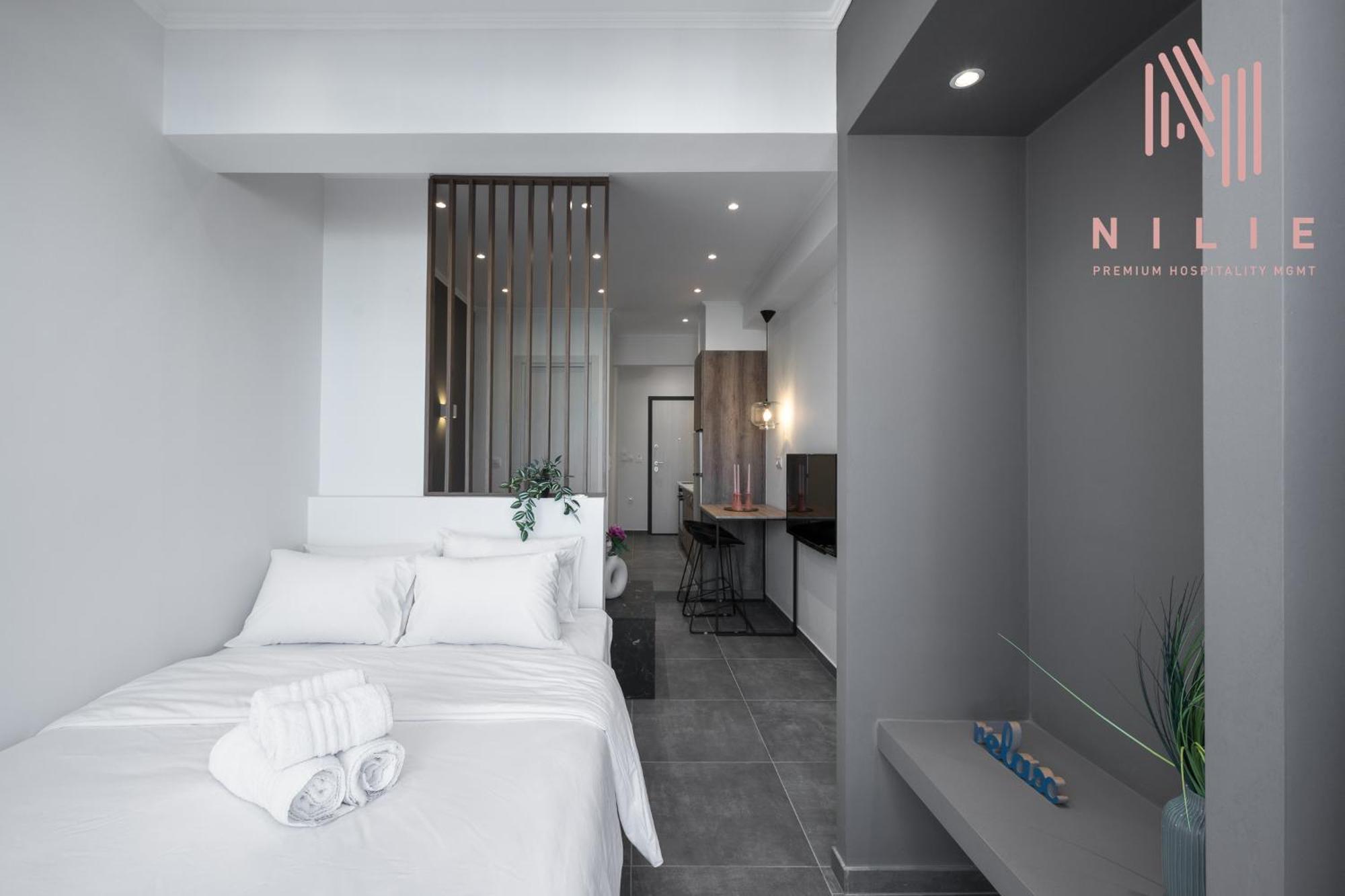 V1 Penthouse, Nilie Hospitality Mgmt Apartment Солун Екстериор снимка