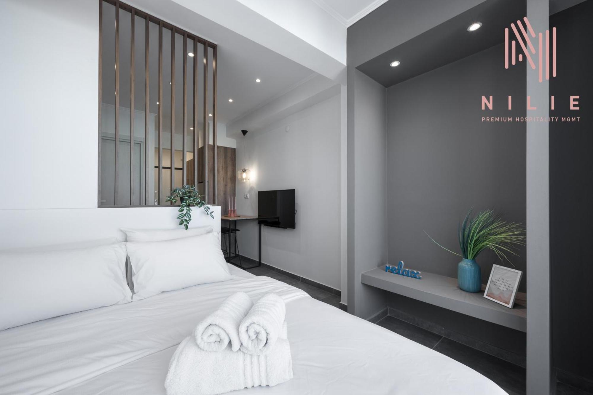 V1 Penthouse, Nilie Hospitality Mgmt Apartment Солун Екстериор снимка