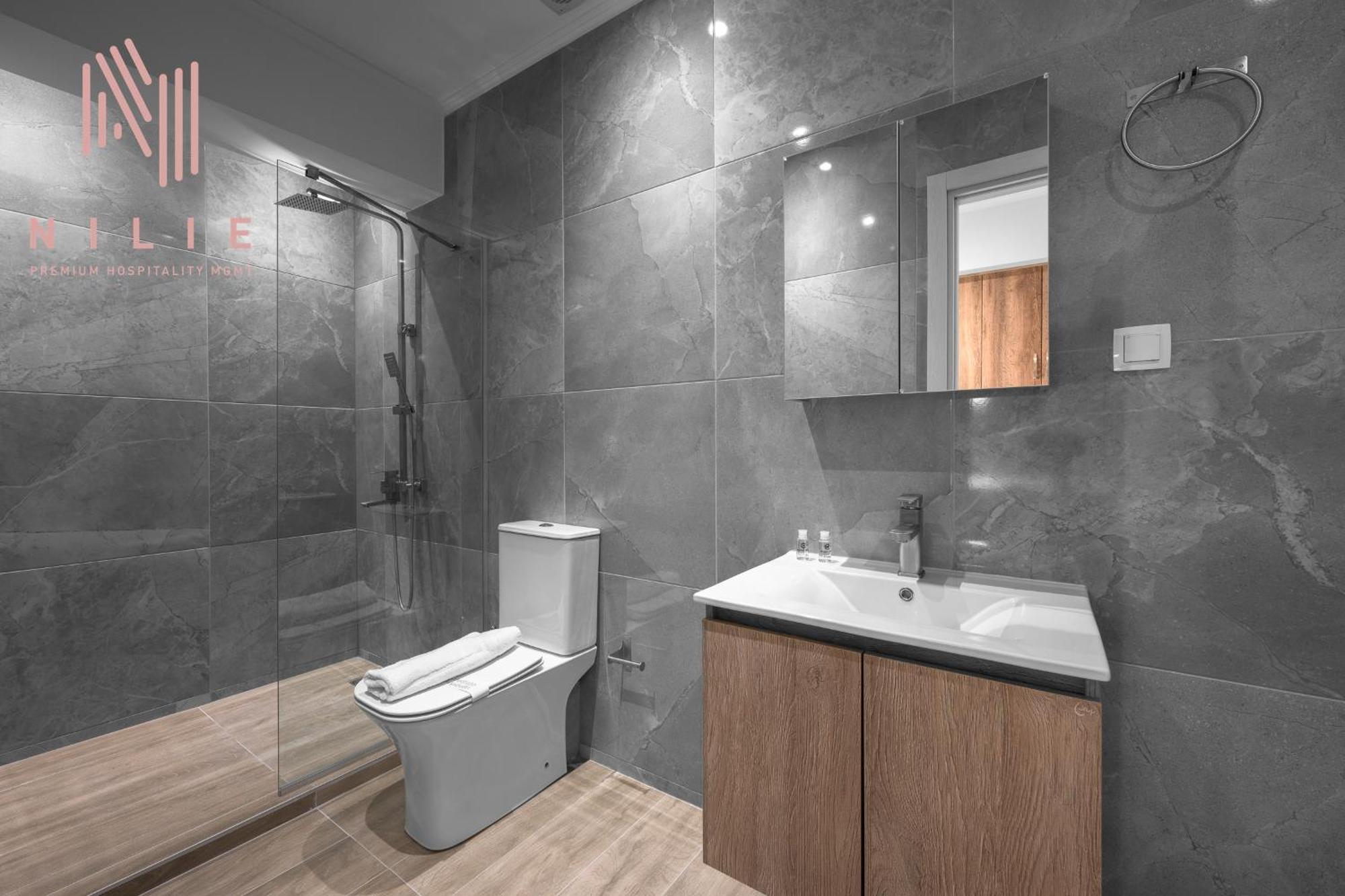 V1 Penthouse, Nilie Hospitality Mgmt Apartment Солун Екстериор снимка