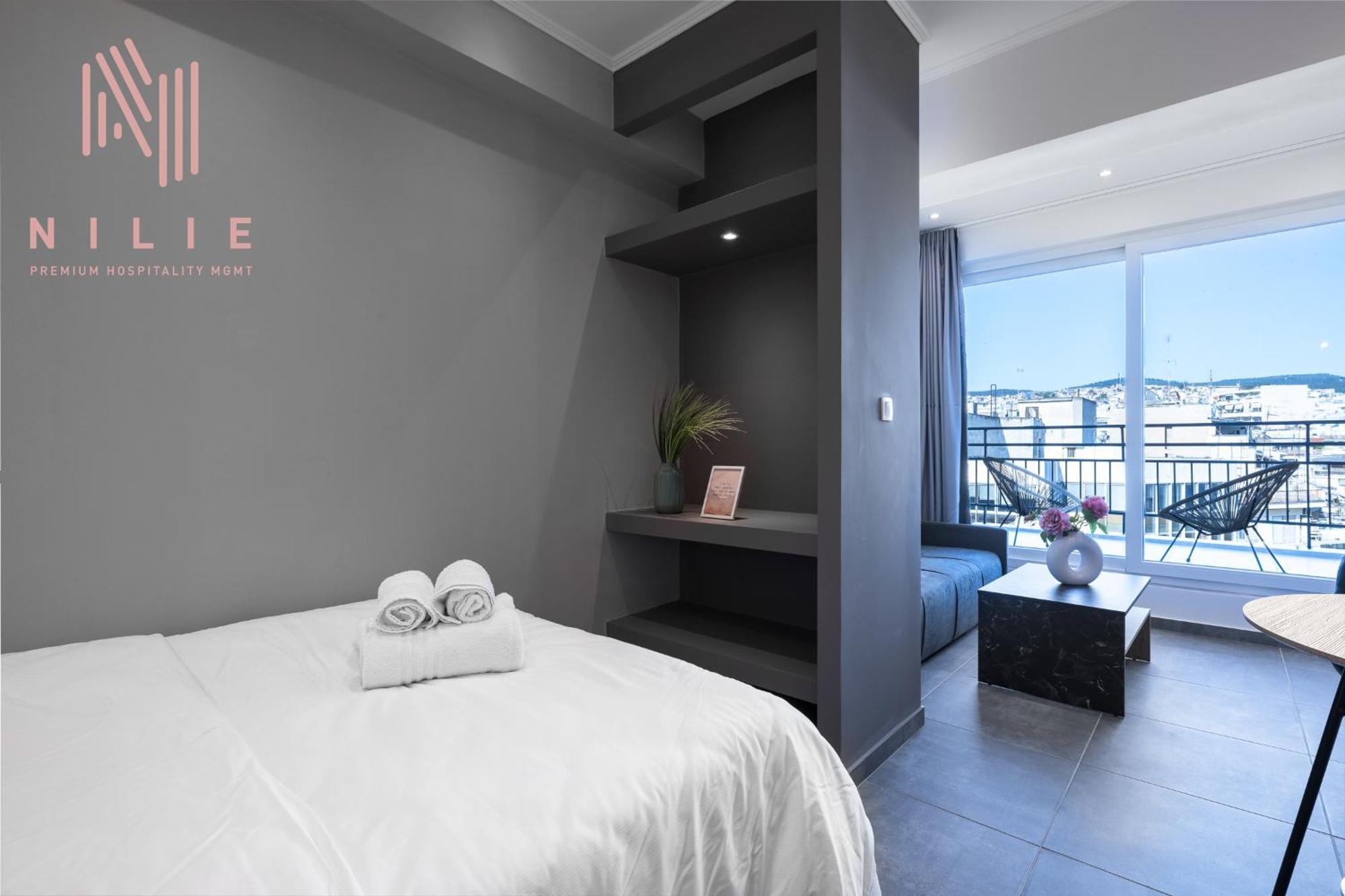 V1 Penthouse, Nilie Hospitality Mgmt Apartment Солун Екстериор снимка